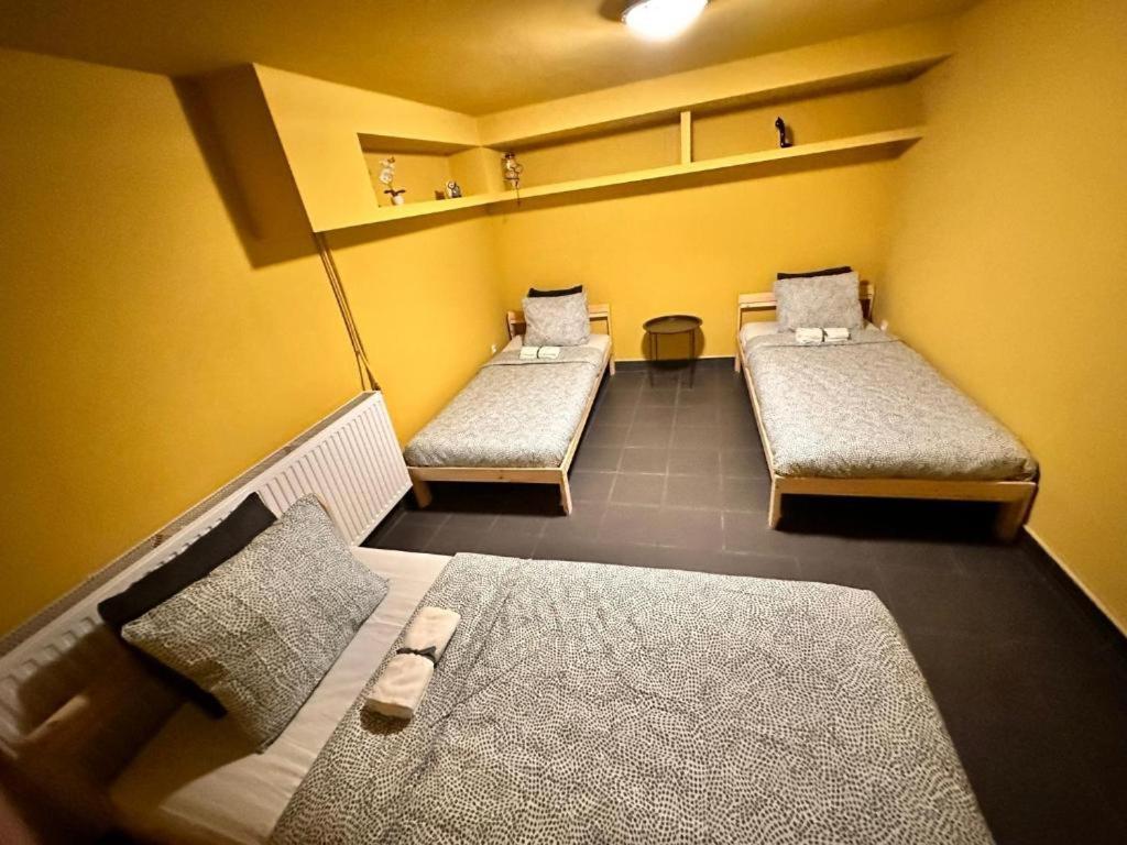 Апартаменти The M O D E R N C I T Y Spot Катовіце Екстер'єр фото